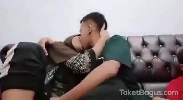 02:20 56 Bokep mesum di depan adik viral avi 1ua90k5610wv